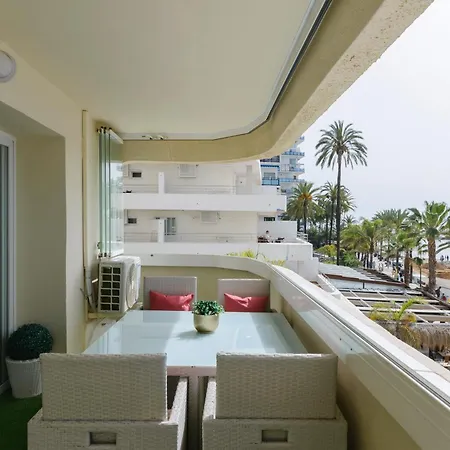 Sea Front In Center Apartament Marbella