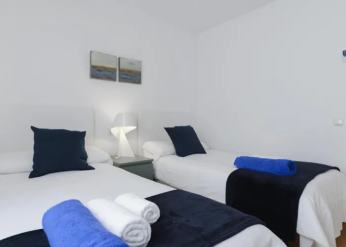 Apartament Sea Front In Center