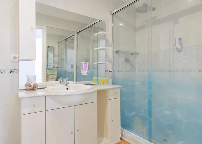 Sea Front In Center Apartament Marbella