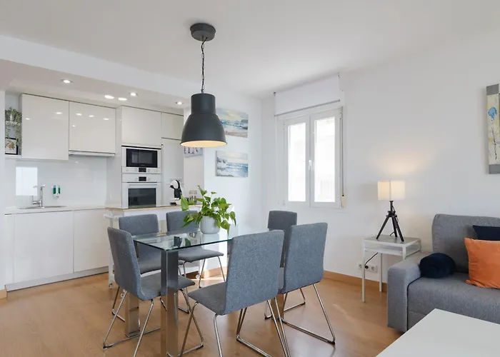 Apartament Sea Front In Center Marbella